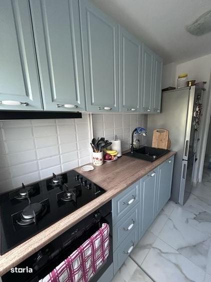 Apartament cu 3 camere în Berceni