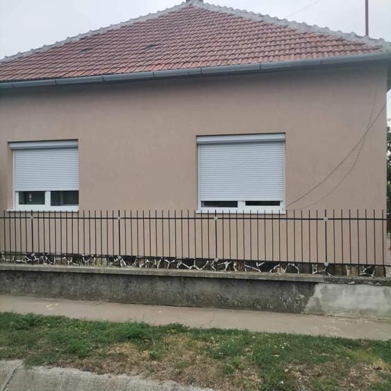 Casă cu 2 camere în Berveni