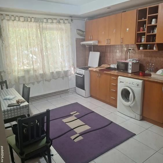 Apartament cu 2 camere decomandat în Rahova