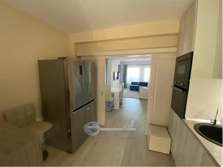 Duplex cu 4 camere cu Teren 250 Mp în Bucium
