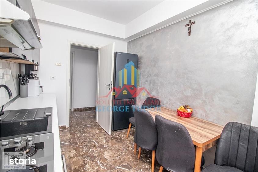 Apartament cu 3 camere decomandat în Central