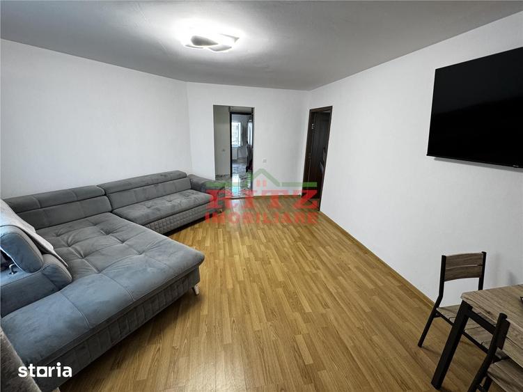 Apartament cu 3 camere semidecomandat în Steaua