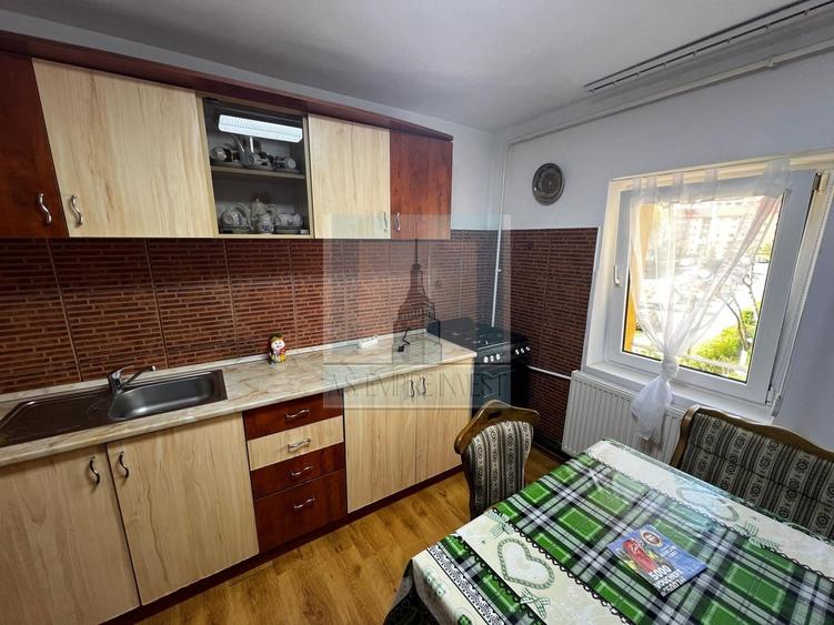 Apartament 3 camere decomandat, 2 bai - zona Racadau - 6