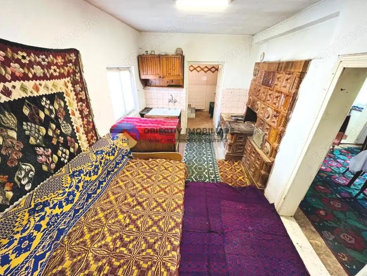 Casă cu 2 camere cu Teren 7702 Mp în Bodești