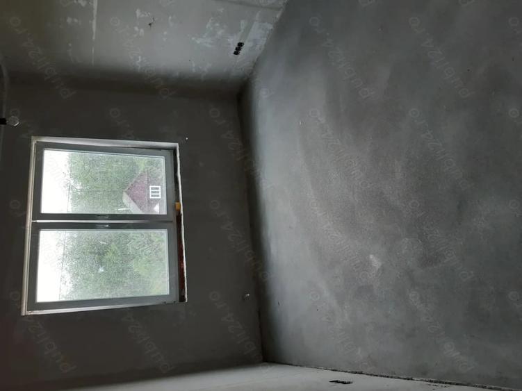 Casă cu 3 camere cu Teren 1501 Mp în Micula