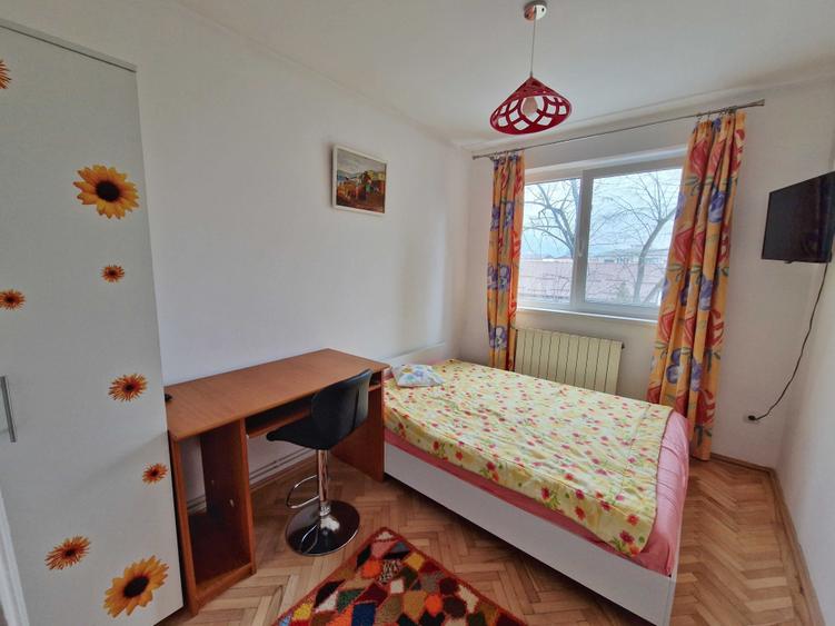 Apartament cu 3 camere decomandat în Ultracentral
