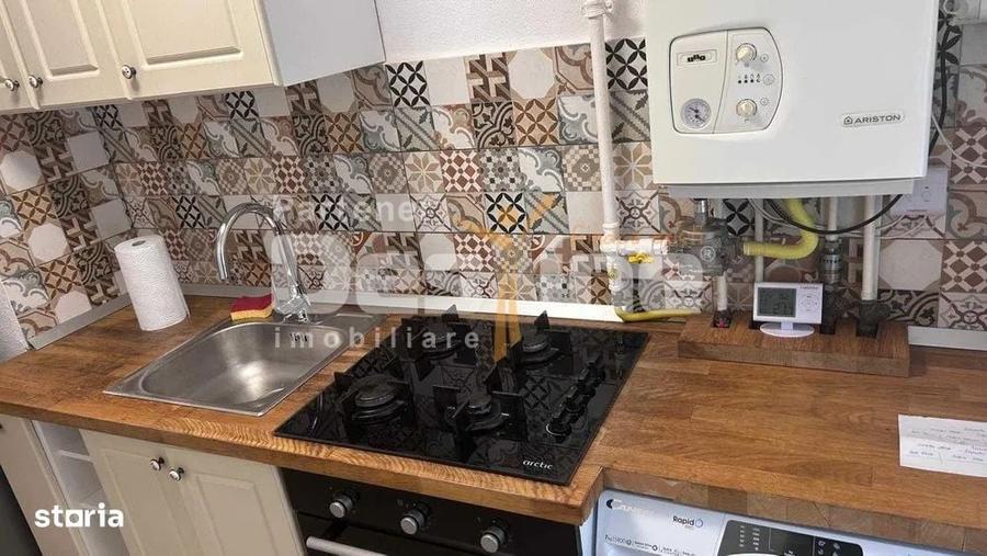 Apartament 2 camere decomandat in bloc izolat, situat in cartierul AST - 4