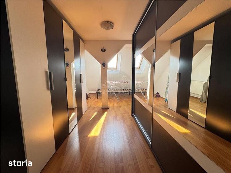 Apartament cu 3 camere decomandat în Vasile Aaron