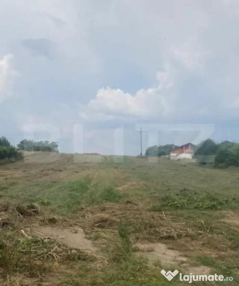 Teren intravilan Malu Mare 400 mp, cu deschidere de 20m si v - 2
