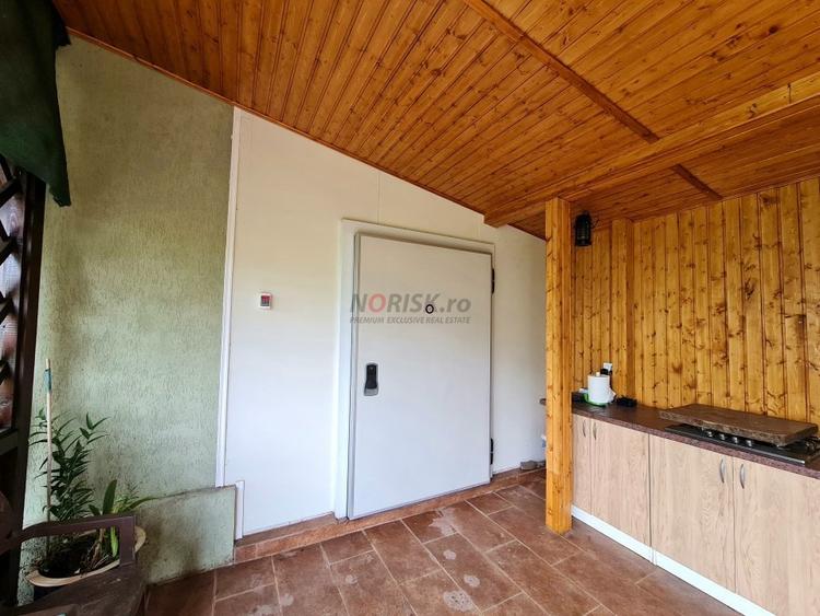 Casă individuală cu 5 camere cu Canalizare în Clinceni