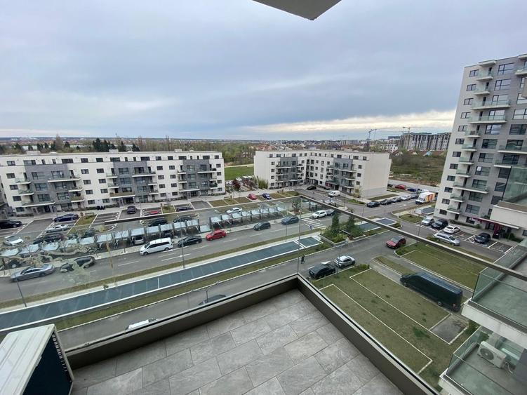 Apartament cu 2 camere decomandat în Aviației