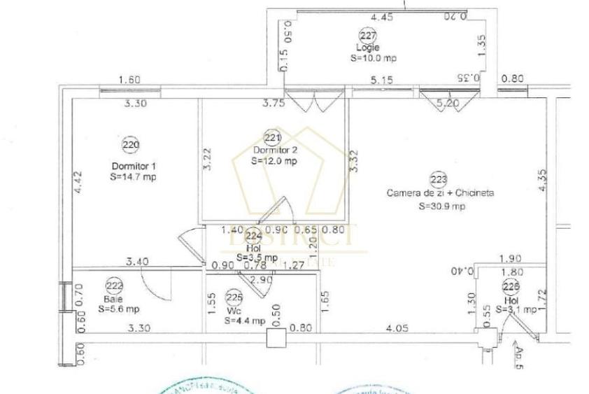 Apartament cu 3 camere semidecomandat în Aradului