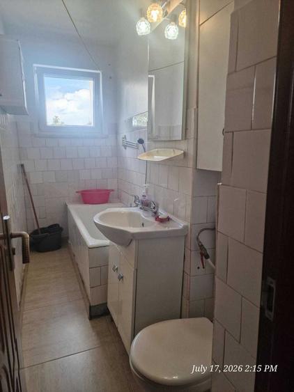 Garsonieră decomandată în Balta Albă