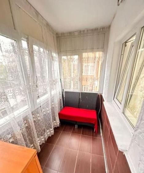 Apartament cu 2 camere decomandat, mobilat în Ferentari
