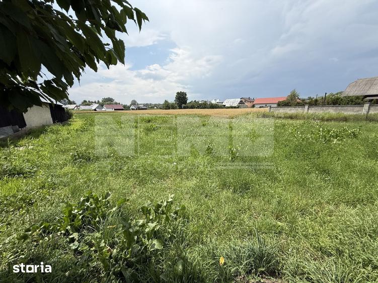 Teren de 1900 mp, în Central