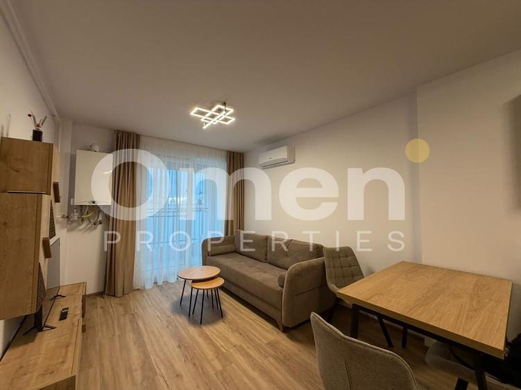 Apartament cu 2 camere semidecomandat, mobilat în Hotvon