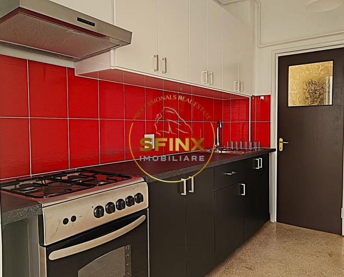 Apartament cu 3 camere circular, mobilat în Ferdinand