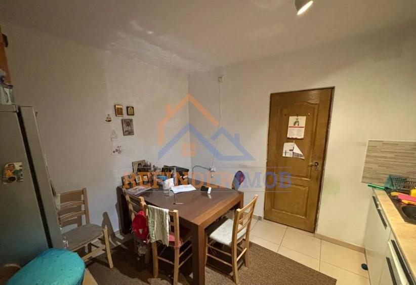Apartament cu 2 camere decomandat în Mărgeanului