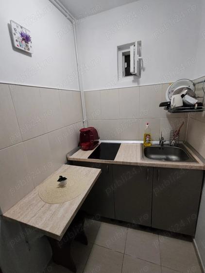 Garsonieră decomandată în Berceni