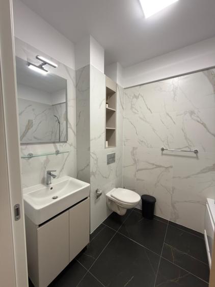 Apartament cu 2 camere decomandat, mobilat în Băneasa