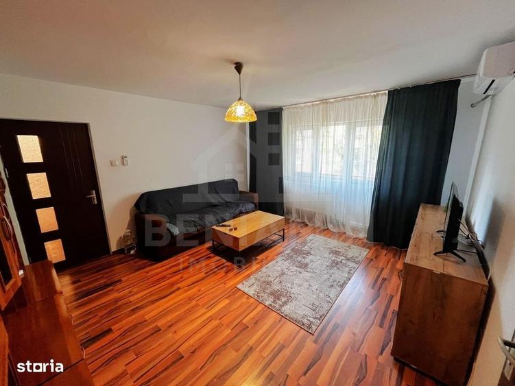 Apartament cu 3 camere semidecomandat în Brazda lui Novac