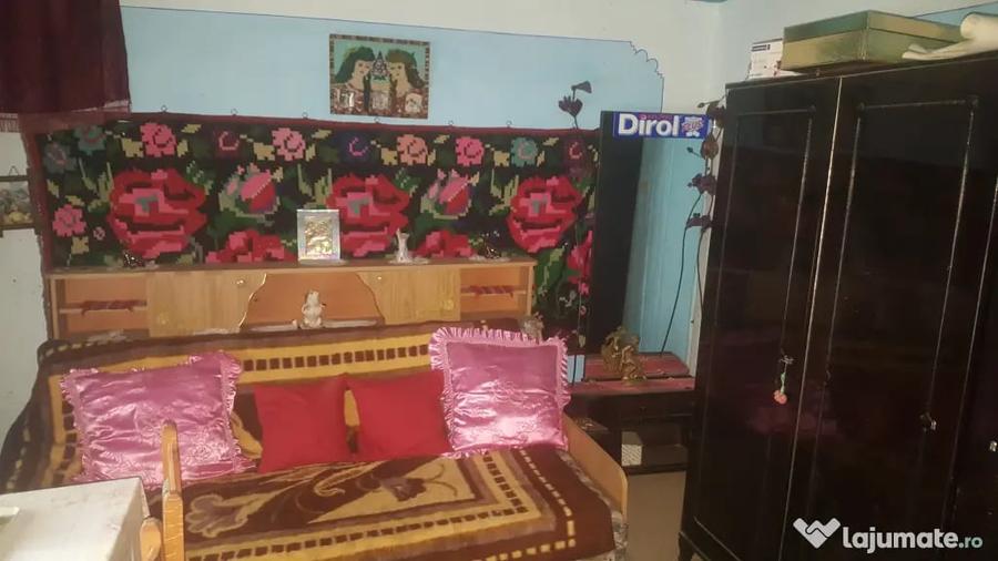Casă cu 2 camere în Mihail Kogălniceanu