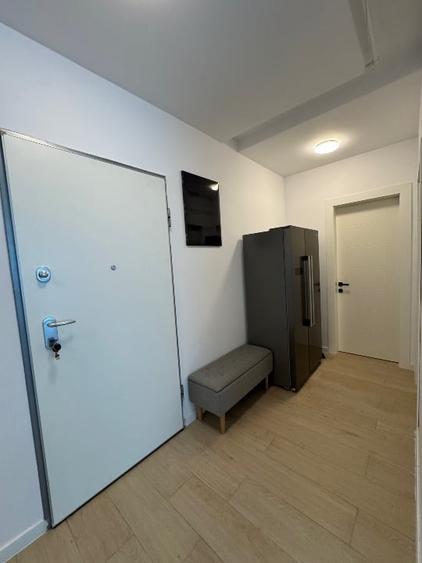 Apartament cu 2 camere decomandat, mobilat în Central
