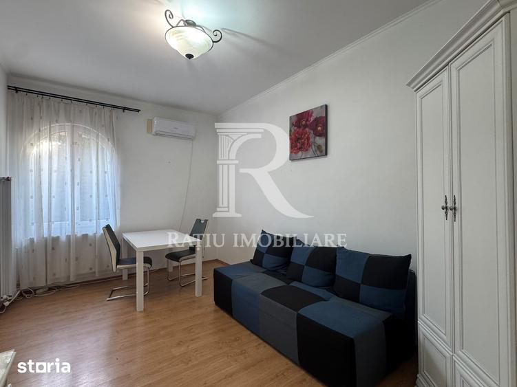Spațiu comercial, de 28 mp, în Central