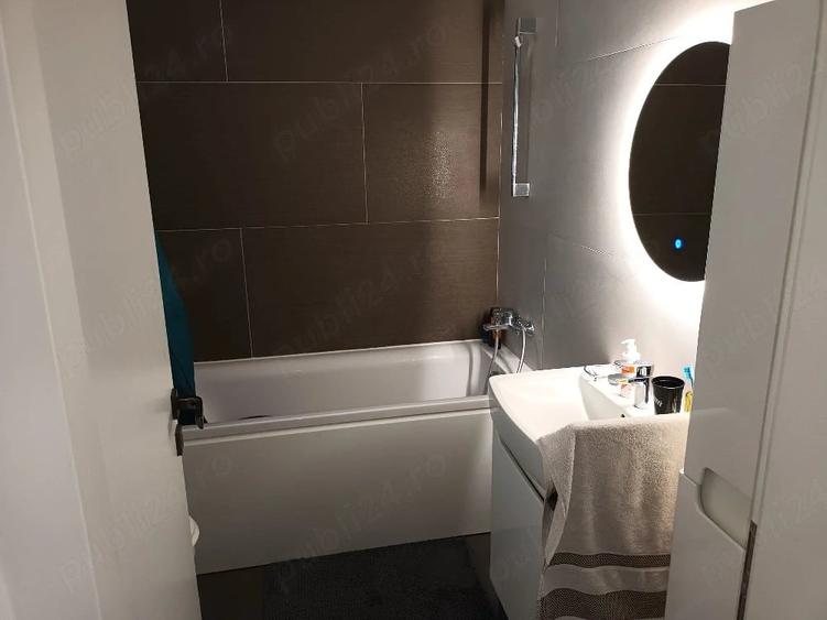 Apartament cu 2 camere decomandat în Giroc