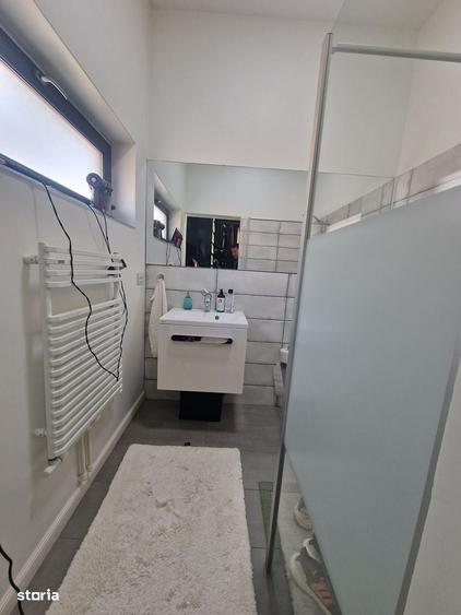 Apartament cu 3 camere decomandat în Nord
