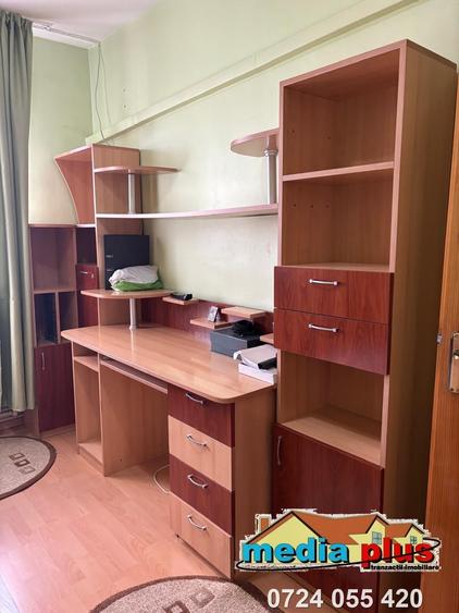 Apartament cu 3 camere decomandat în Micro 17