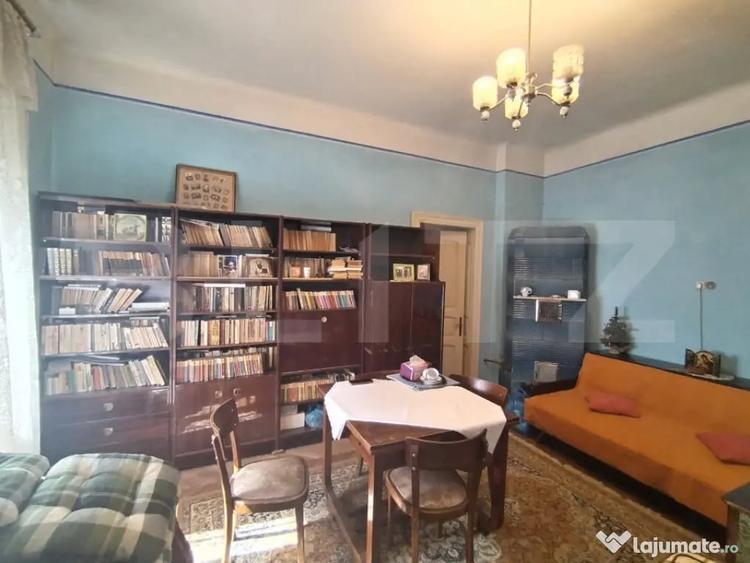 Casă cu 4 camere cu Teren 740 Mp în Cetate