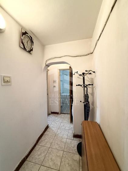 Apartament cu 3 camere decomandat în Pantelimon
