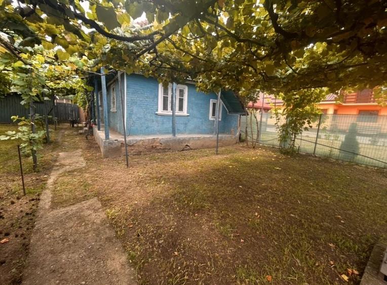 Casă cu 2 camere în Dumbrava