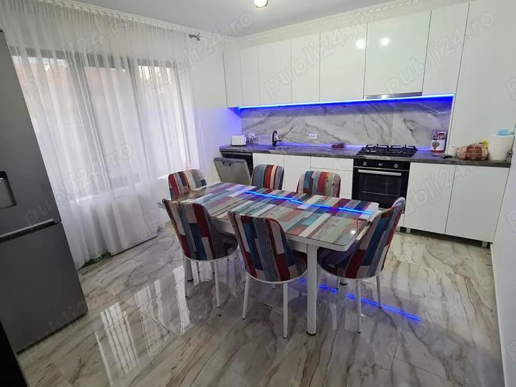 Casă cu 6 camere în Nord