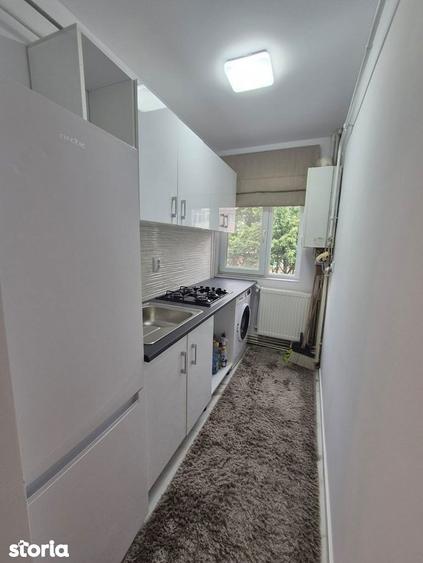 Apartament cu 3 camere decomandat în Alexandru cel Bun