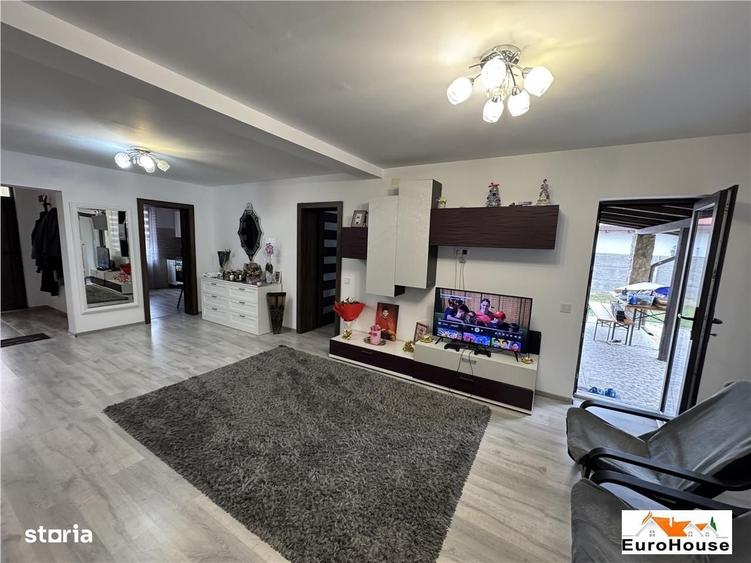 Casă cu 4 camere cu Teren 610 Mp în Central