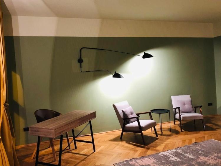 Apartament cu 3 camere decomandat, mobilat în Ultracentral