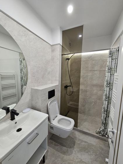 Apartament cu 3 camere în Mihai Bravu