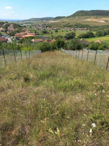Teren de 1298 mp, în Sânpaul