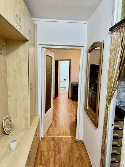 Apartament cu 2 camere decomandat în Gară