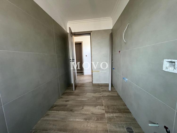 Duplex cu 3 camere cu Canalizare în Sânandrei