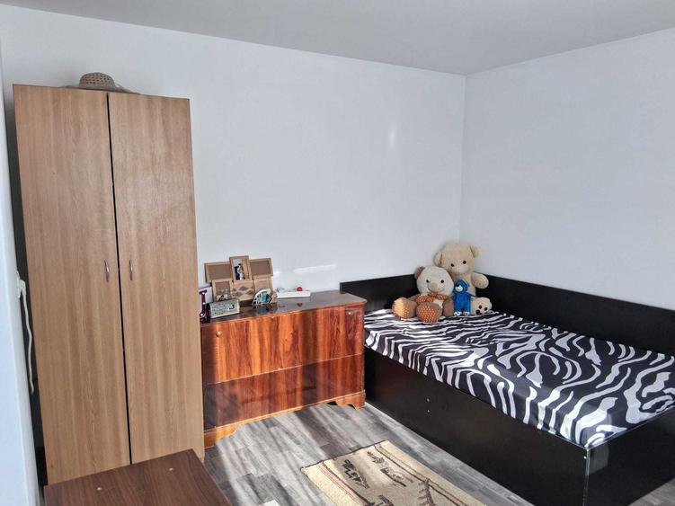Casă cu 4 camere cu Teren 115 Mp în Est