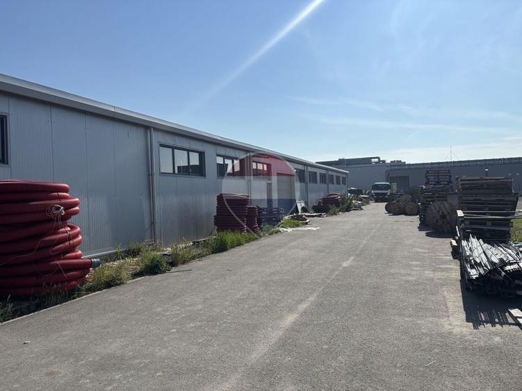 Spațiu industrial, de 985 mp, în Iris