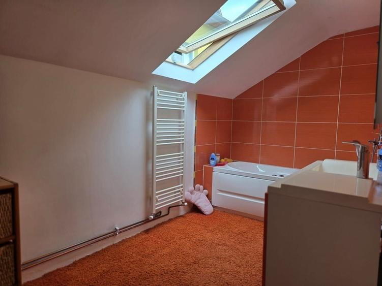 Casă Renovată cu Grădină | 227 mp | 3 Terase | 3 Dormitoare | Milcov - 28