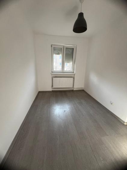 Apartament cu 3 camere în Sebeș