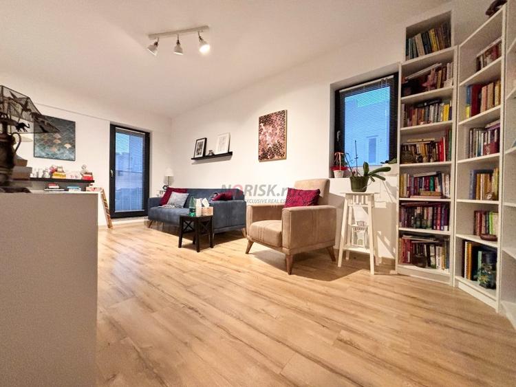 Apartament cu 2 camere semidecomandat, mobilat în Moșilor
