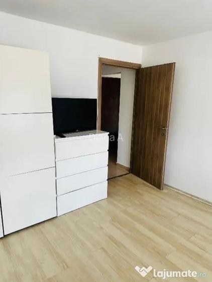 Garsonieră decomandată în Giurgiului