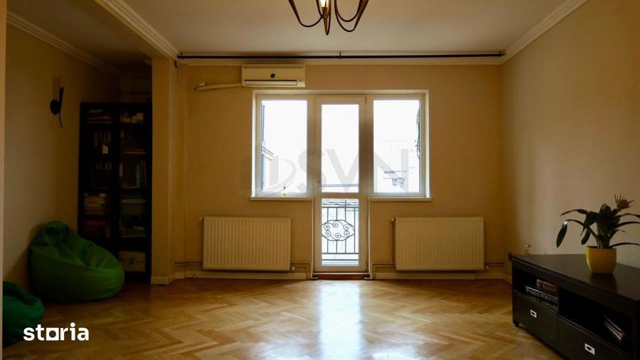 Apartament cu 3 camere, mobilat în Centrul Istoric