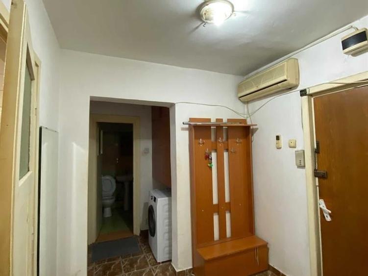 Apartament cu 2 camere decomandat, mobilat în Brazda lui Novac